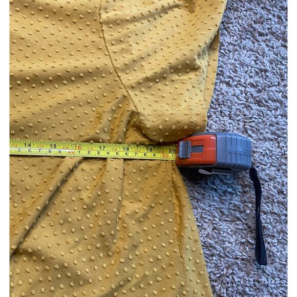 Rose+Olive Mustard Knotted-Front Top - Size 1X ** - Picture 3 of 7